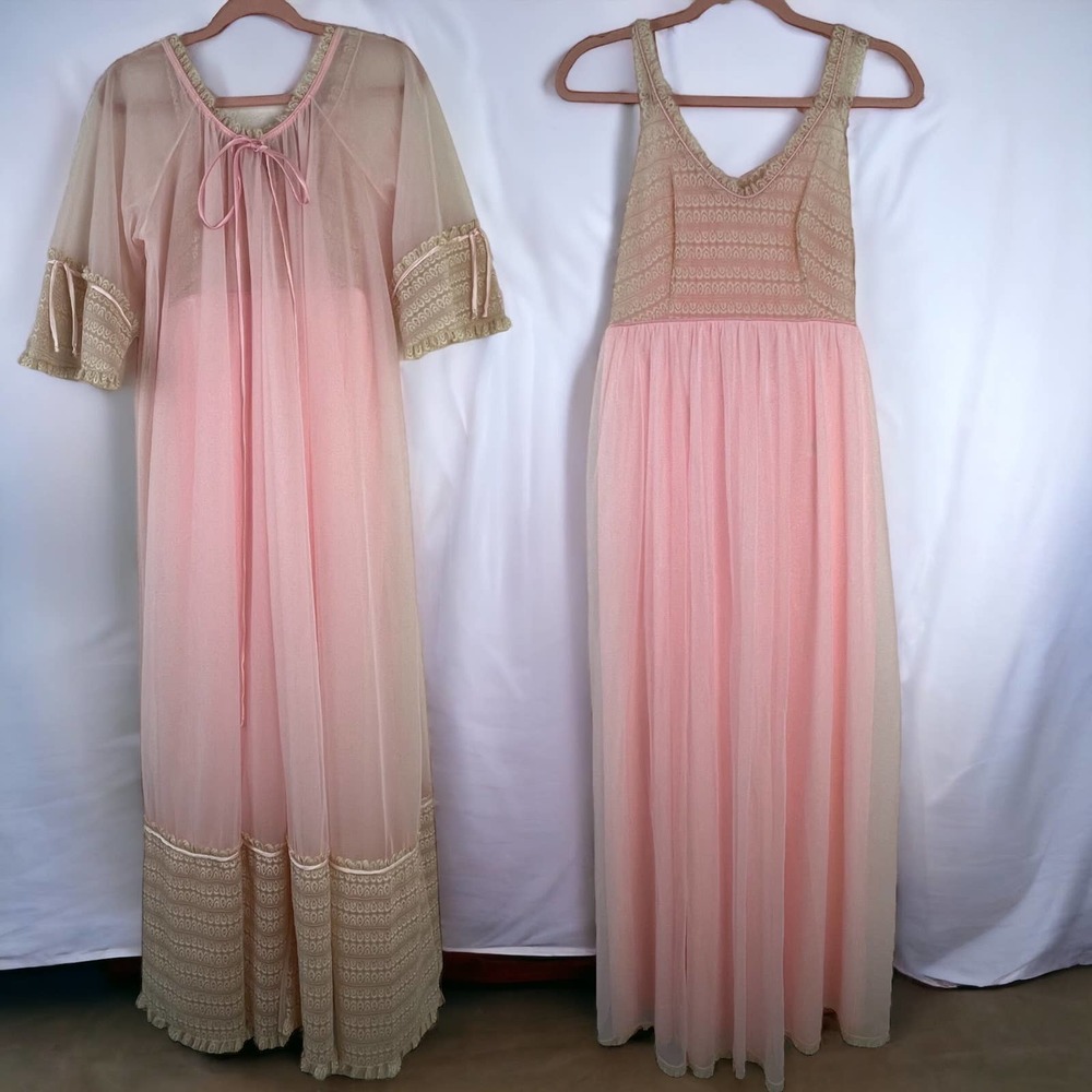 Vintage Intime of California Sheer Chiffon Peignoir Robe & Nightgown Set